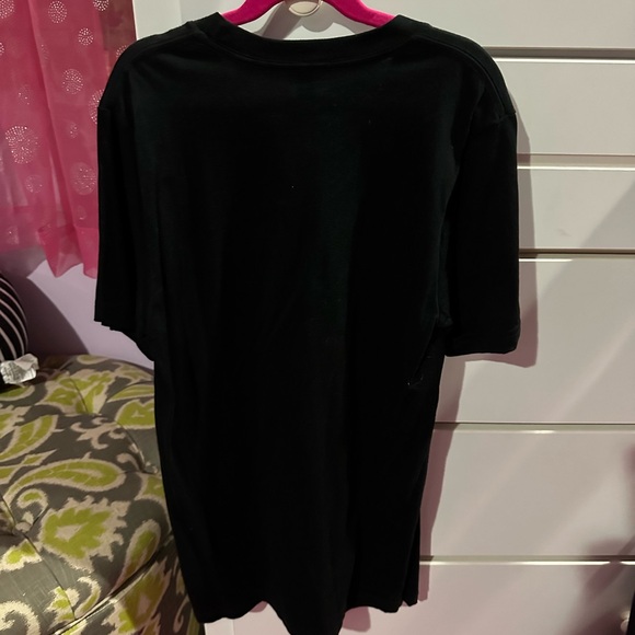 Friends Shirt - Picture 2 of 3